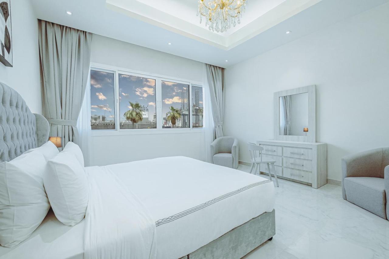 Luxury Modern White On Island 9,500 Sqft Villa