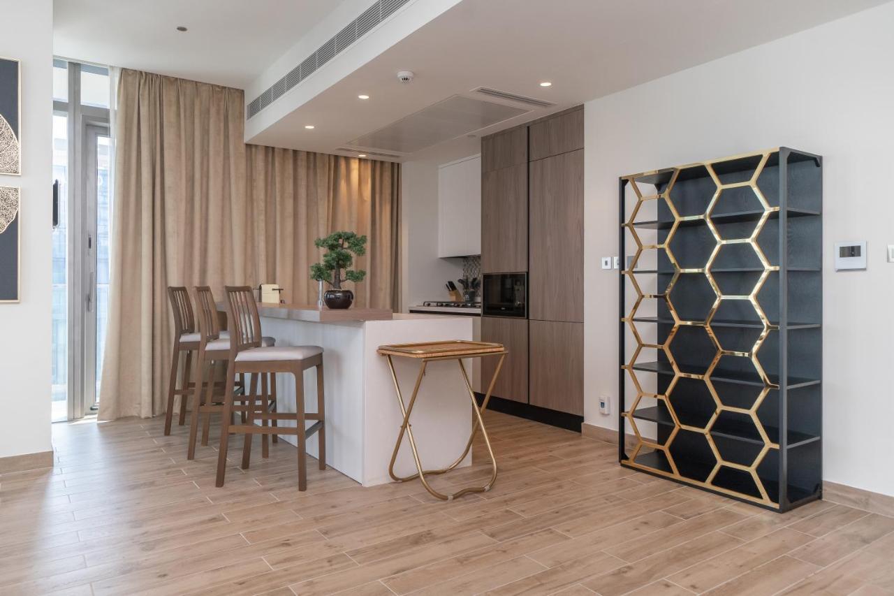 Apartment Luton - Luxury & High Floor 2br , Jumeirah Living Marina Gate 3 - 48ab07 *