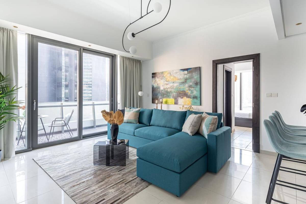 Frank Porter - Silverene Tower Apartamento Dubai