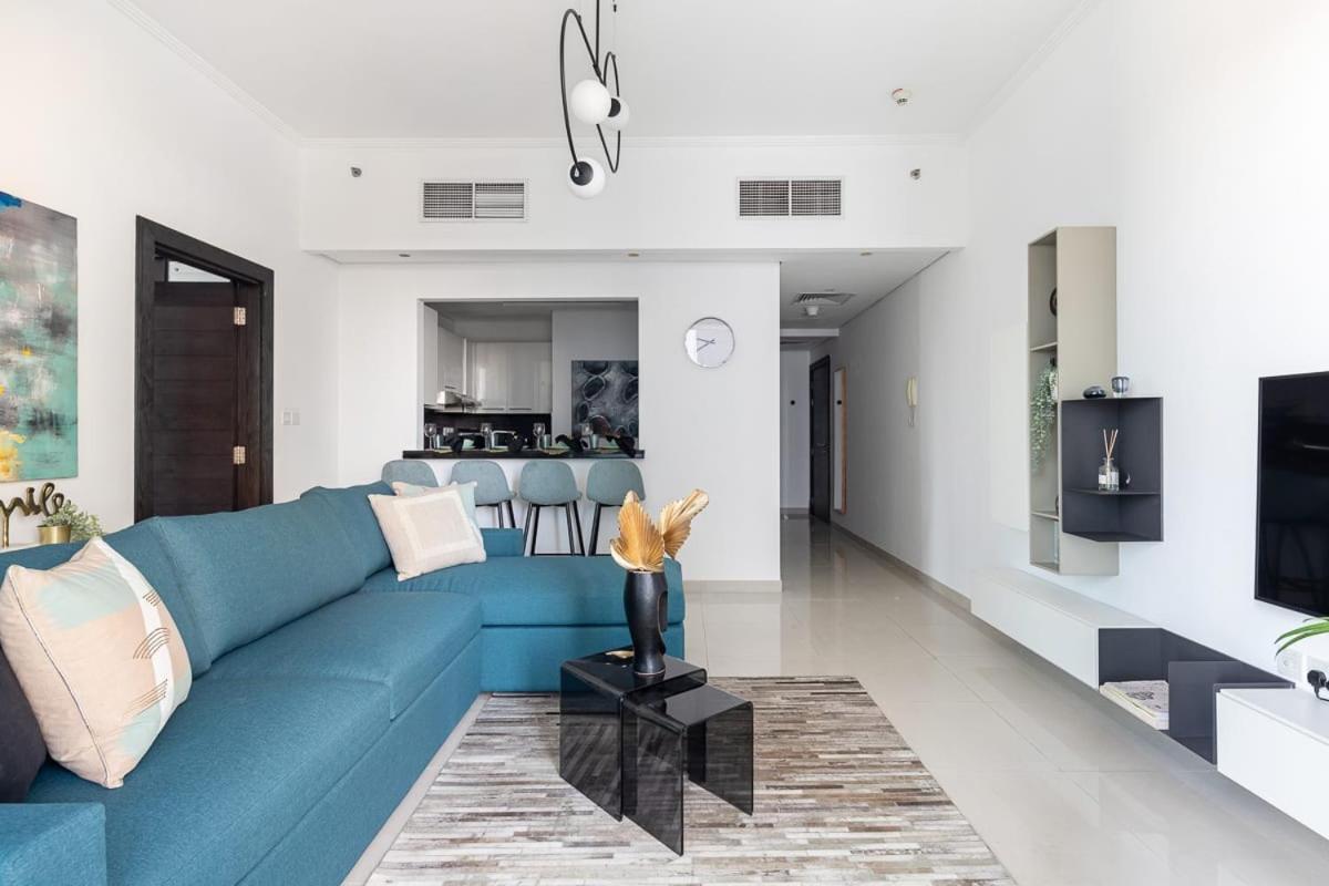 Frank Porter - Silverene Tower Apartamento Dubai