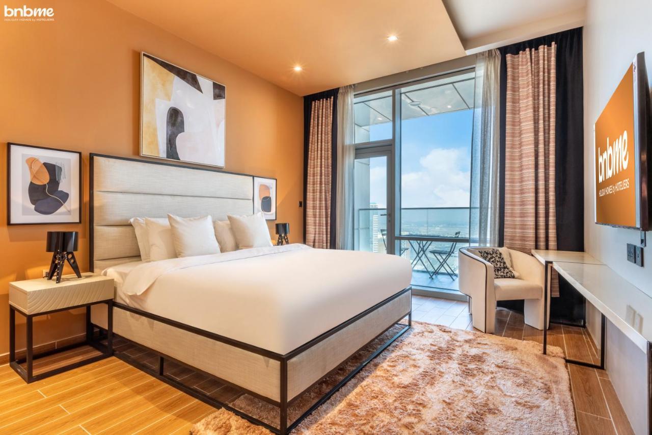 Bnbmehomes - Luxury 2b Apt - Al Habtoor - Amna Tower - 5044