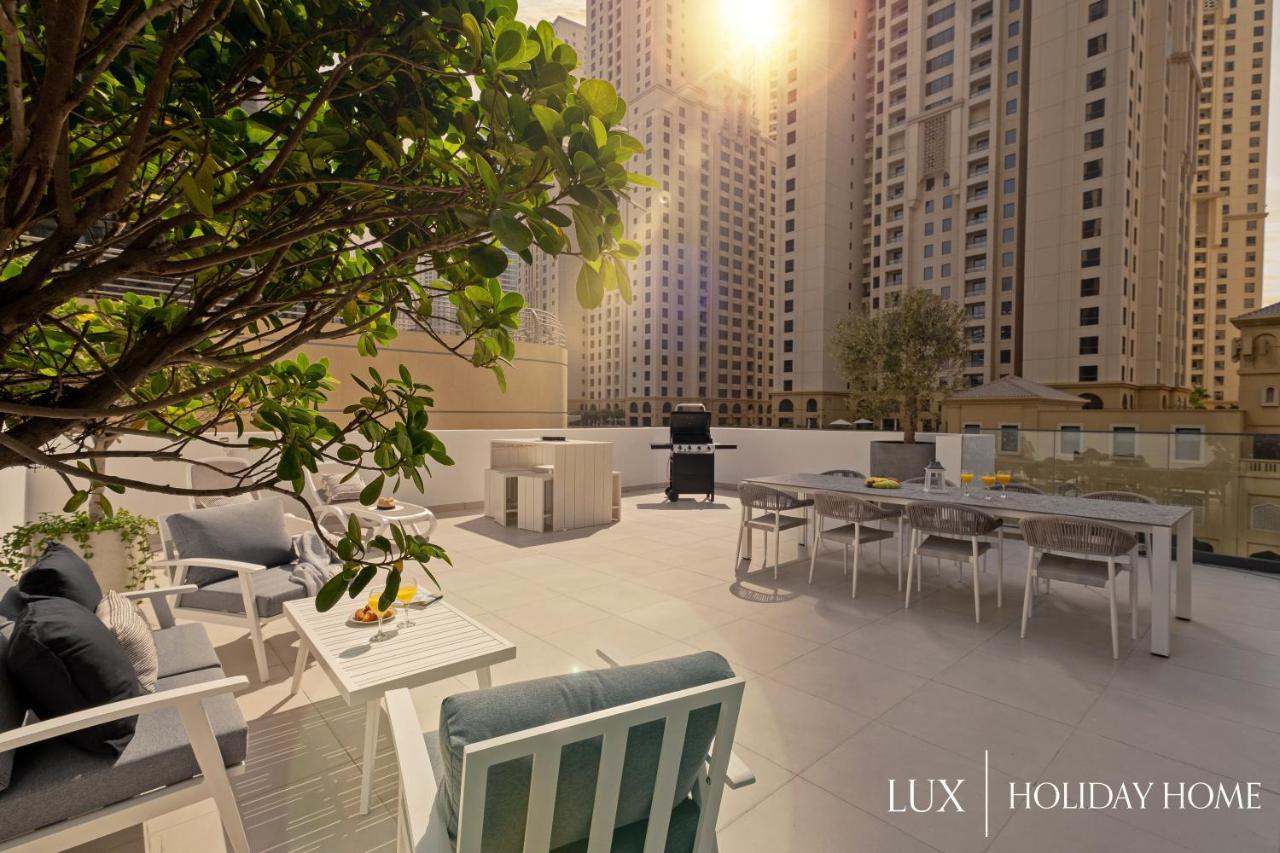Lux - Contemporary In The Marina * Dubai