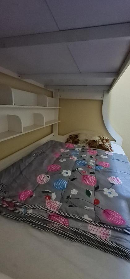 Hostel, Bedspace And Backpackers *