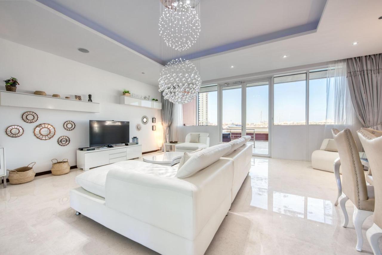 Apartment Maison Privee - Spacious Apt On Palm Jumeirah W Sea Views And Premium Facilities Access Dubai