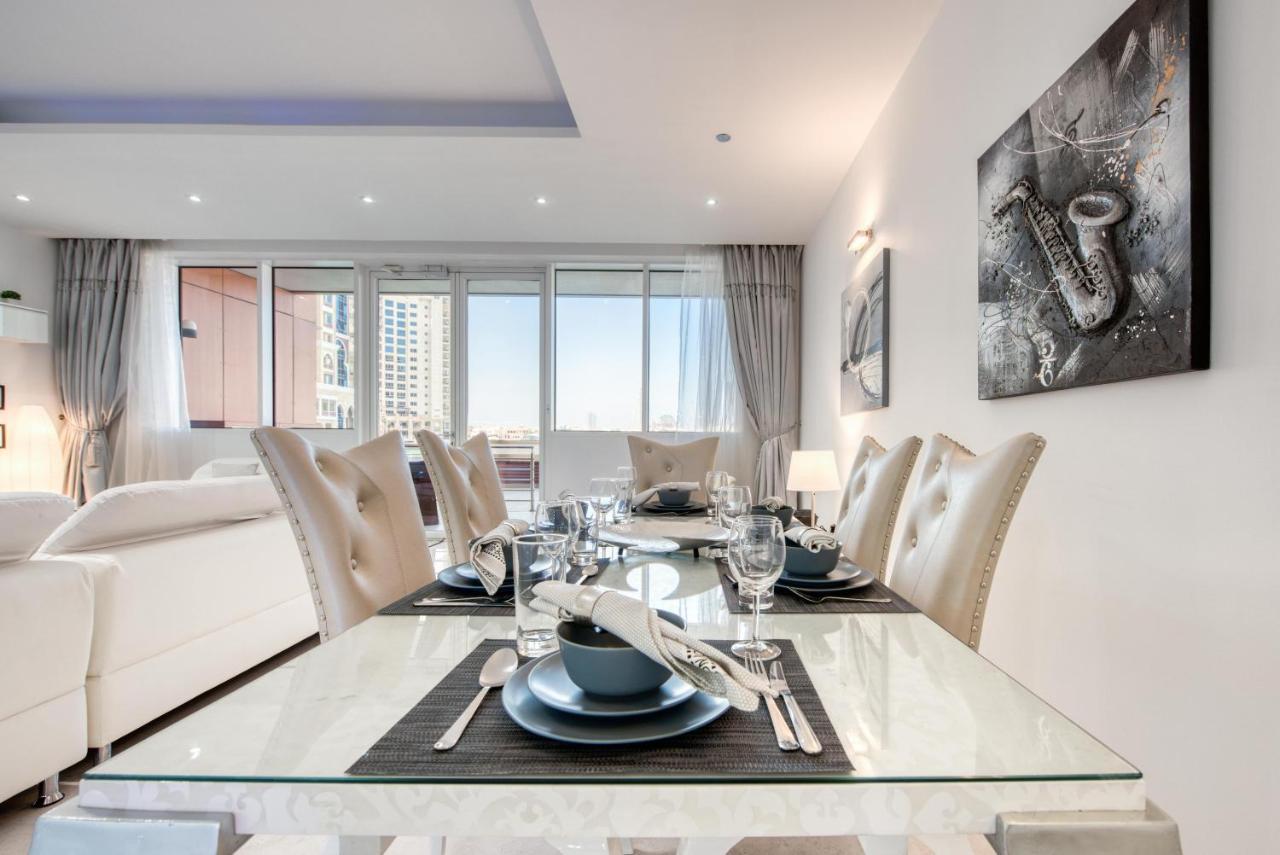 Apartment Maison Privee - Spacious Apt On Palm Jumeirah W Sea Views And Premium Facilities Access