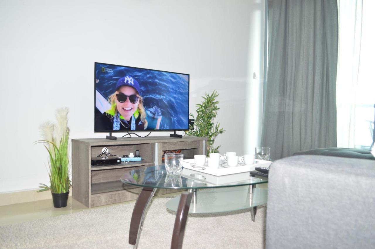 Apartment Marina 1 Bedroom Hall With Beautiful View