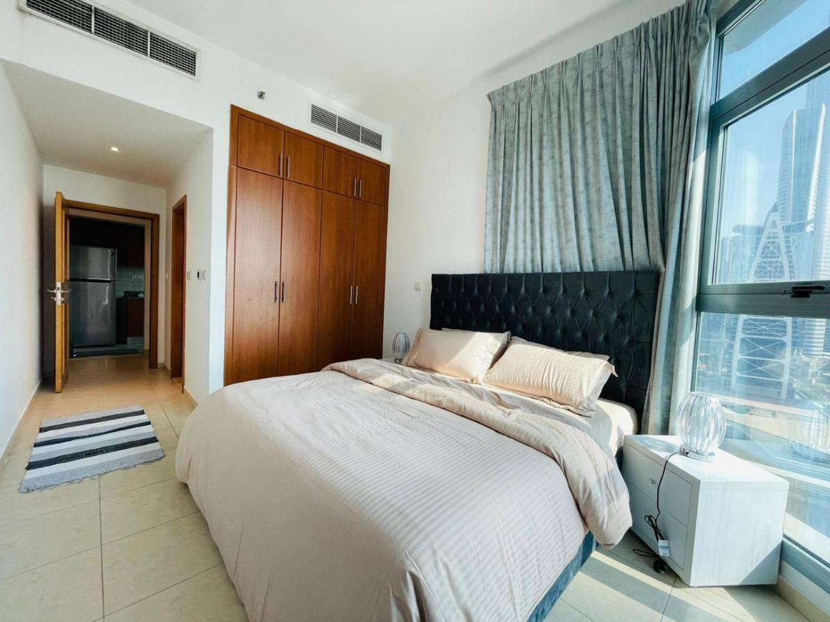 Marina 1 Bedroom Hall With Beautiful View * Dubai