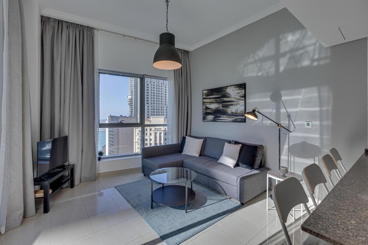 Marina View 1 Bd In Bay Central Building Apartment *