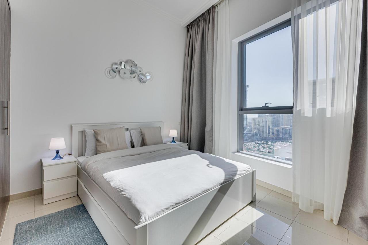Marina View 1 Bd In Bay Central Building * Dubai