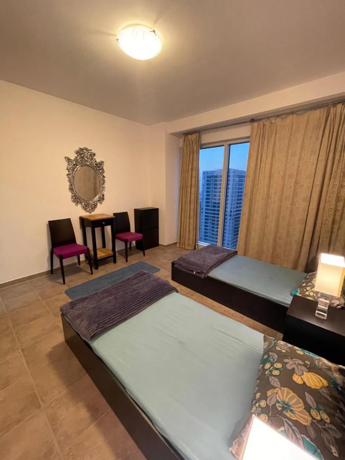 Travelers Backpackers Hostel Dubai