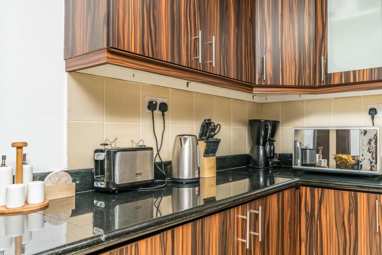 Apartment Livein Homes - Jbr *