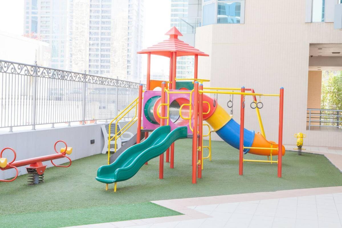 Marina 1 Bedroom Hall With Beautiful View