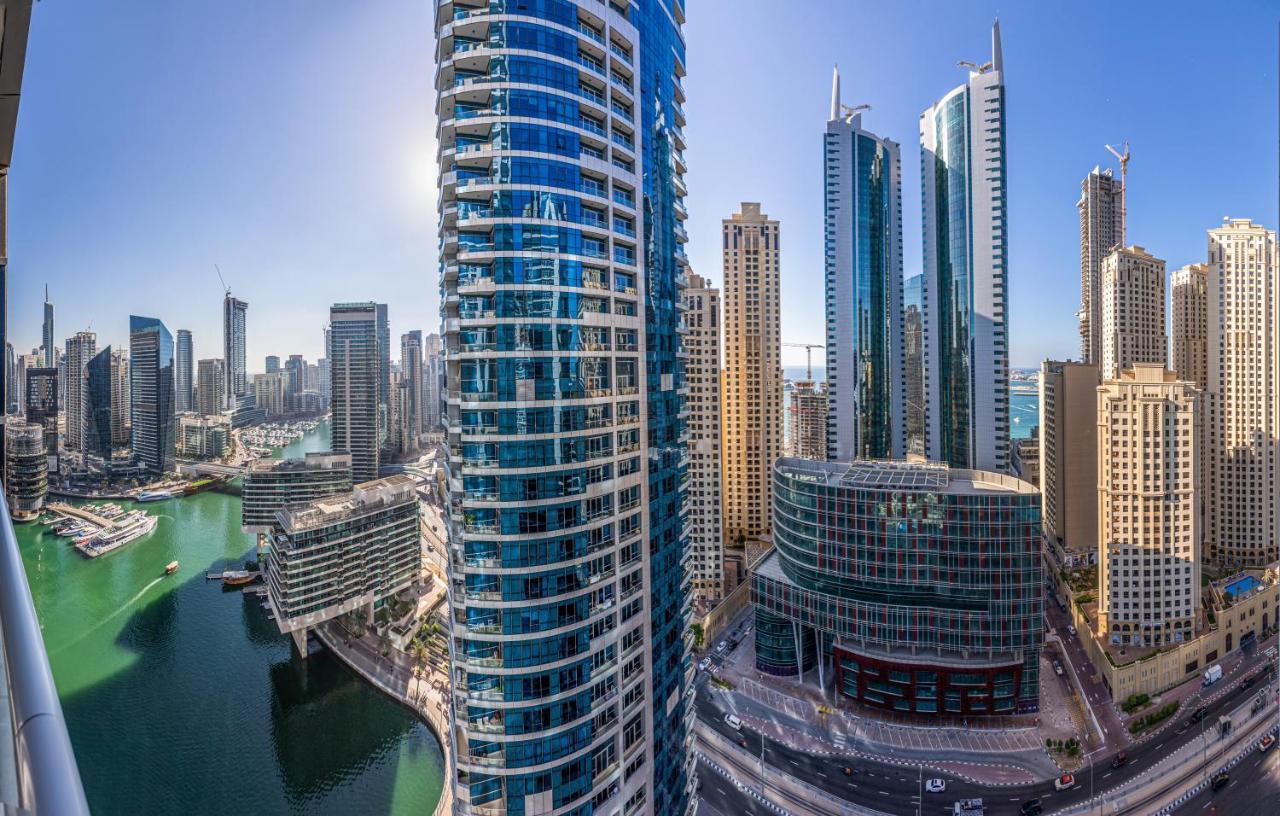 Marina View 1 Bd In Bay Central Building