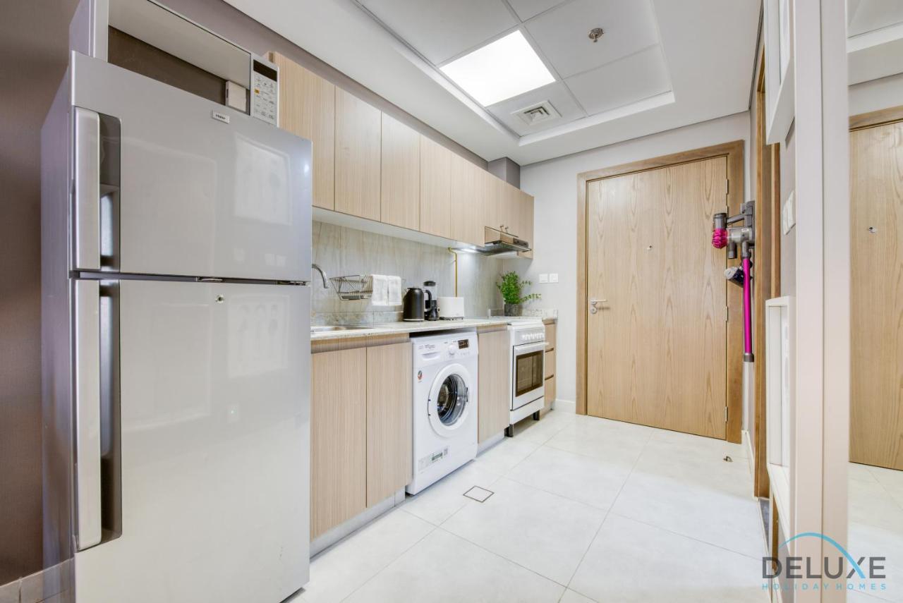 Apartamento Glamorous Studio At Binghatti Stars Silicon Oasis By Deluxe *
