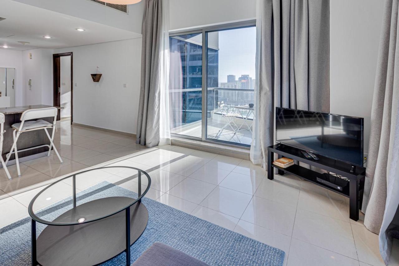 Marina View 1 Bd In Bay Central Building Dubai