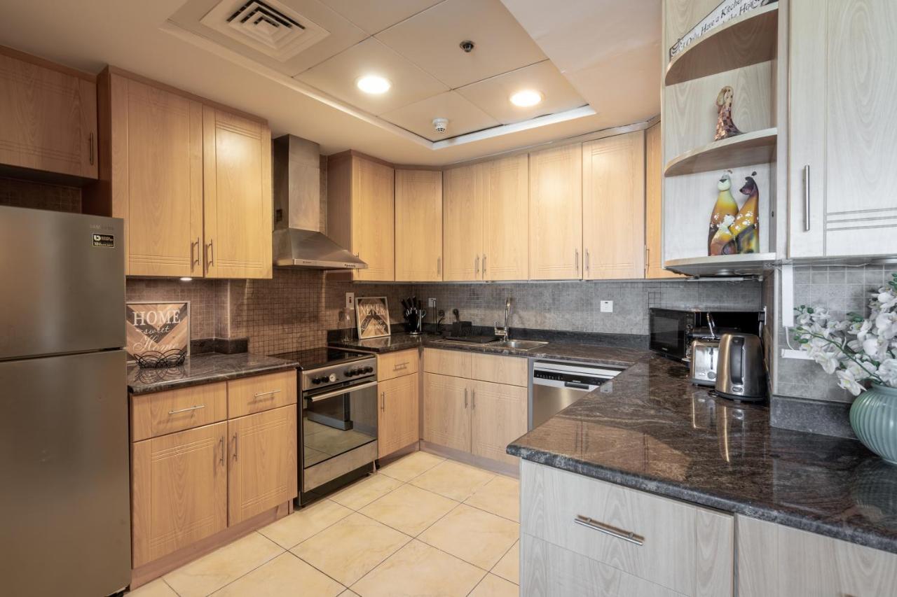 Higuests - Spacious Close To Marina Walk Daire *