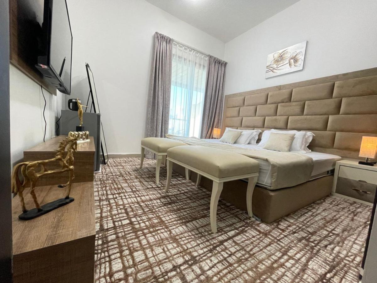 Private Gorgeous With Marina View With Shared Kitchen In Shared Homestay *