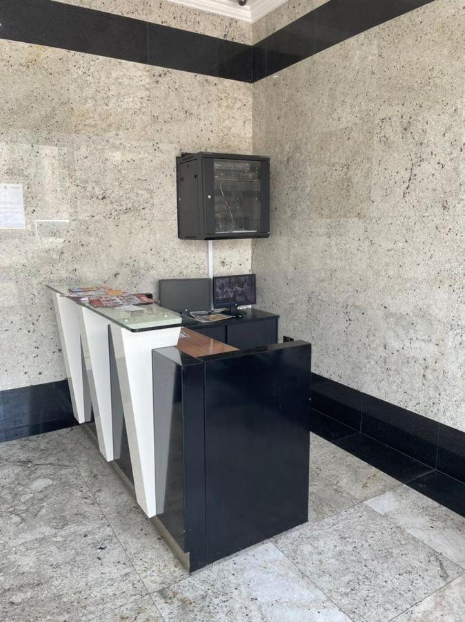Decent Boys In Center Of Bur Next To Burjuman Metro Station With Free Facilities Dubai