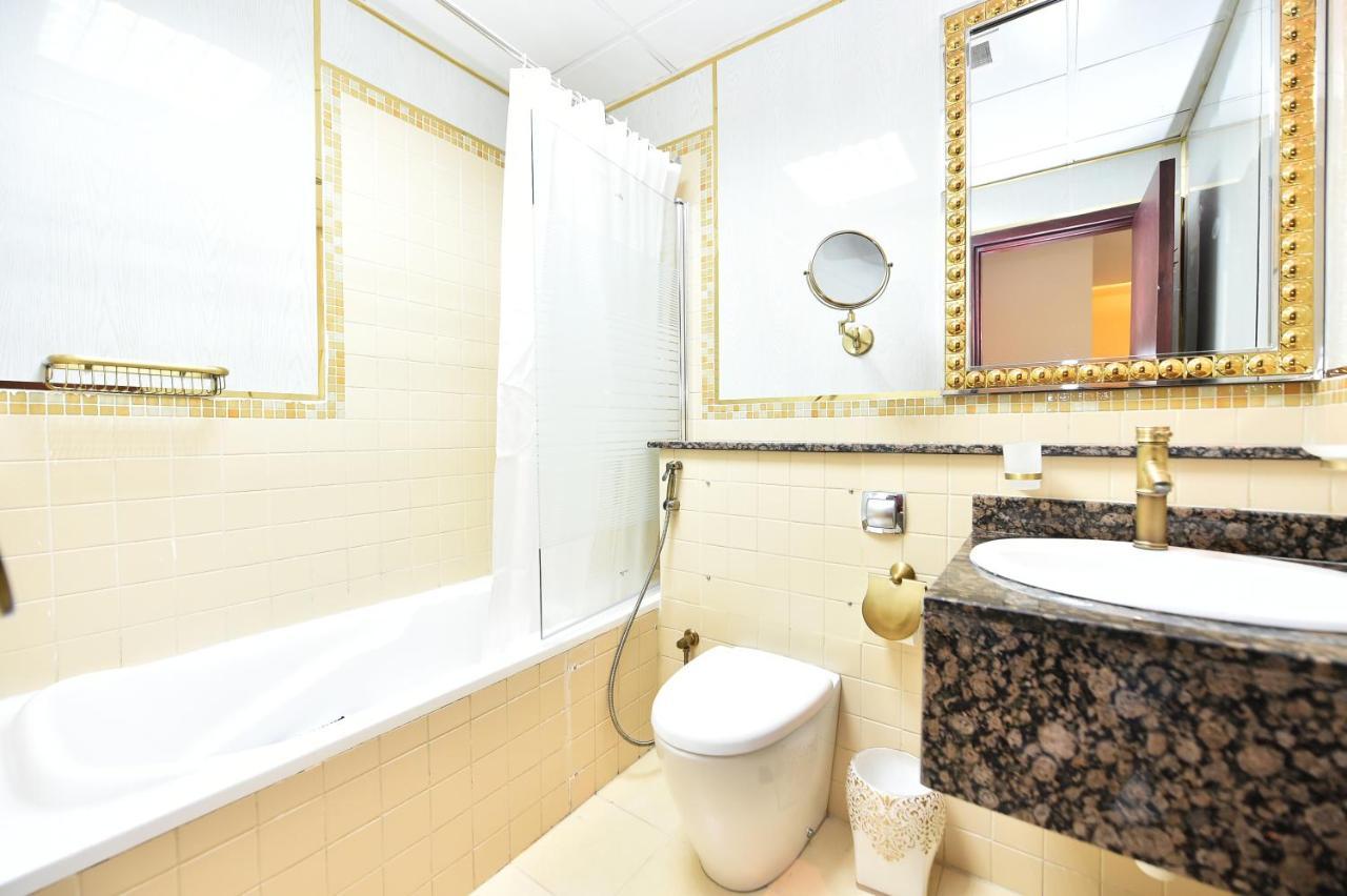 Luxury 2br In Jbr - Upgraded - Jnk Apartment *
