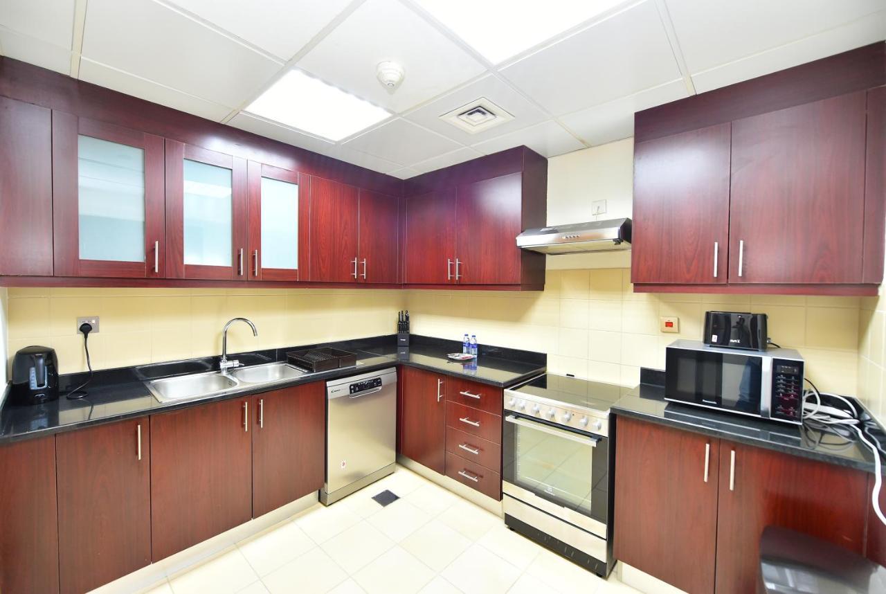 Luxury 2br In Jbr - Upgraded - Jnk Apartment