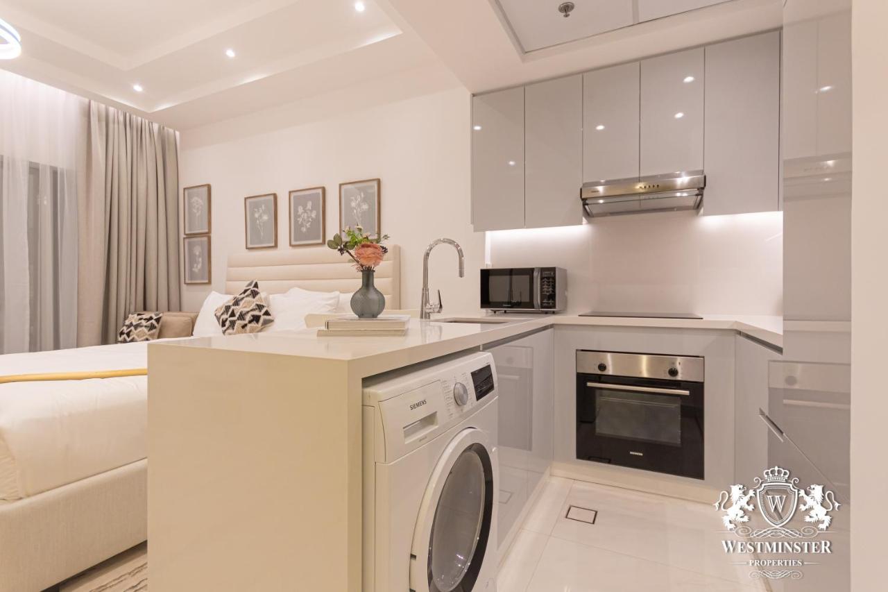 Apartment Westminster Burj Al Nujoom