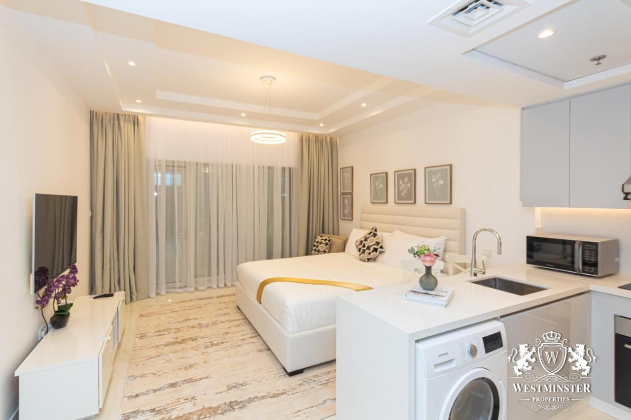 Apartment Westminster Burj Al Nujoom Dubai
