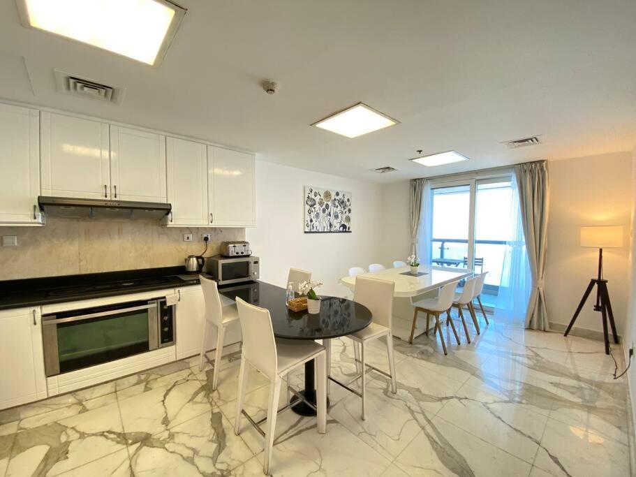 Apartment Lux Princess Tower Duplex Ocean & Palm Views *