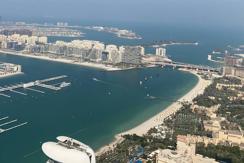 Lux Princess Tower Duplex Ocean & Palm Views * Dubai