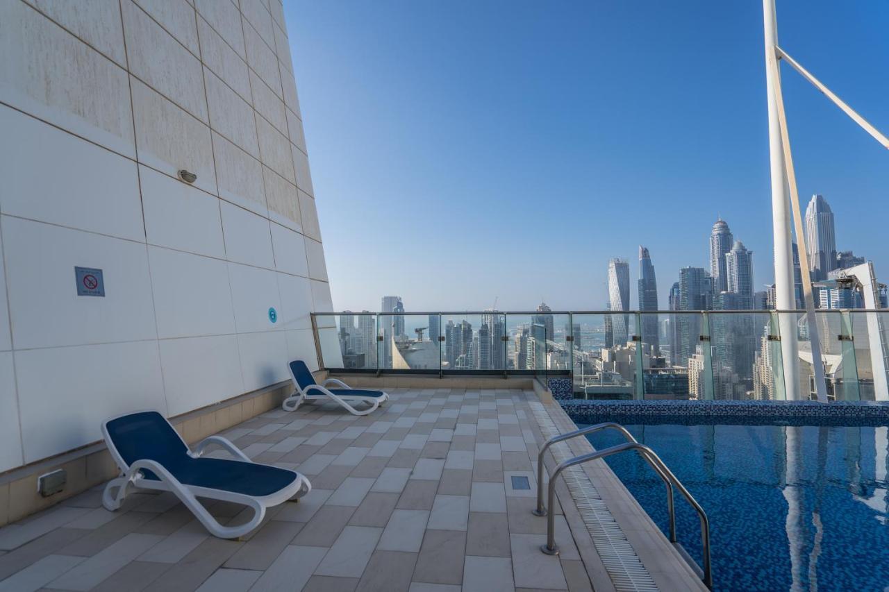 Higuests - Spacious Close To Marina Walk Daire