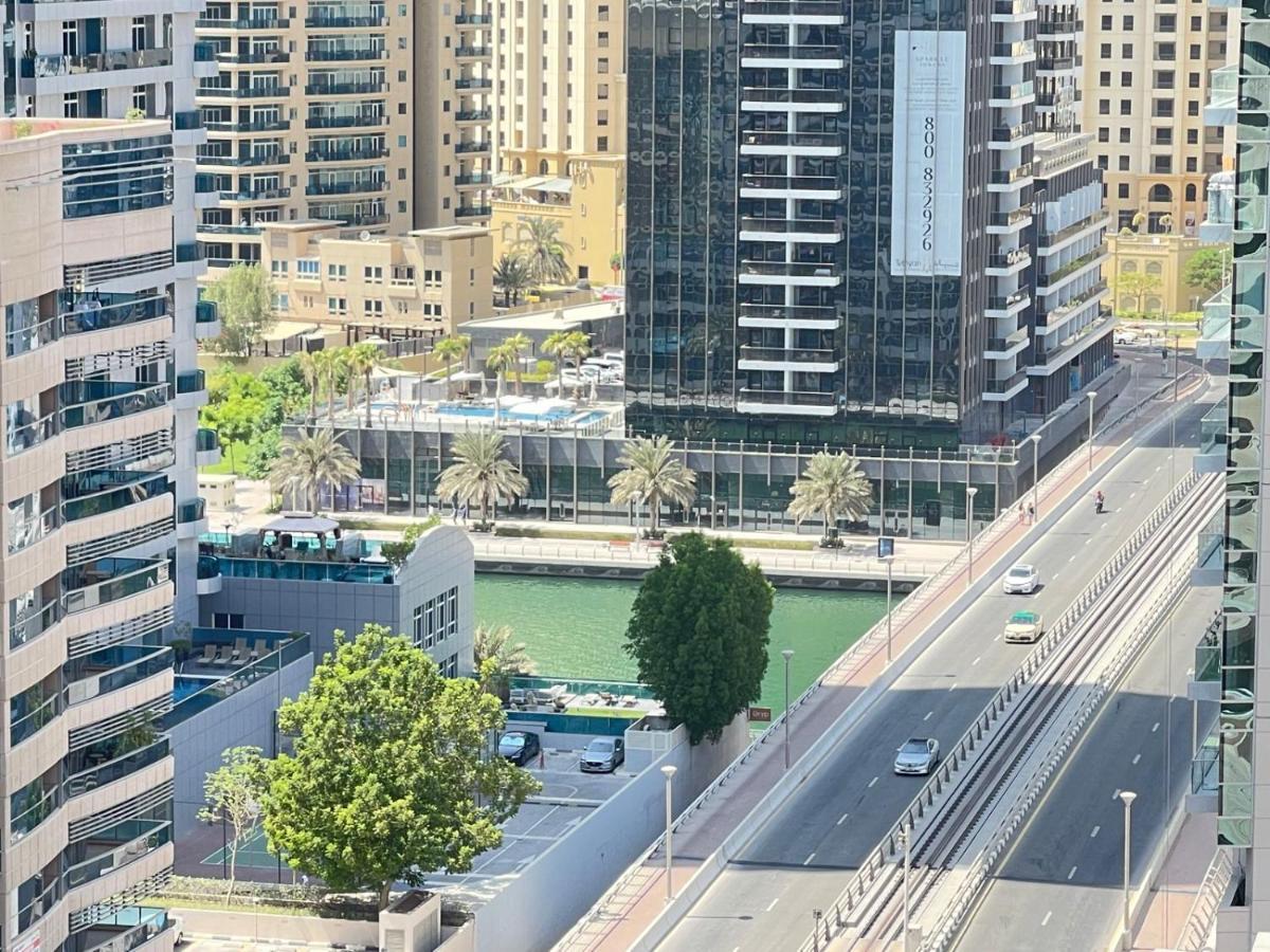 Luxury With Marina View Close To Jbr And Metro With Shared Kitchen Hospedagem domiciliar *