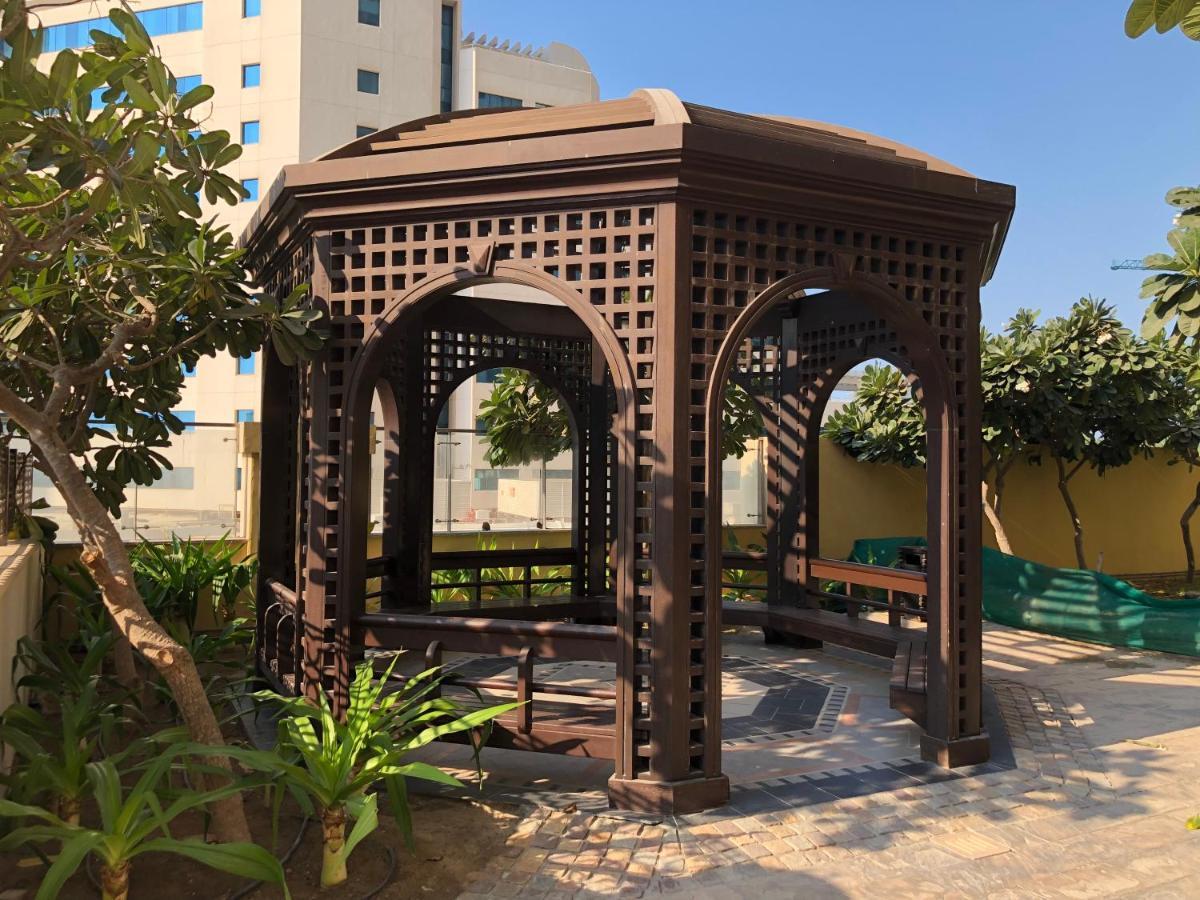 Spacious 5 Beds 3 Min From The Jbr * Dubai