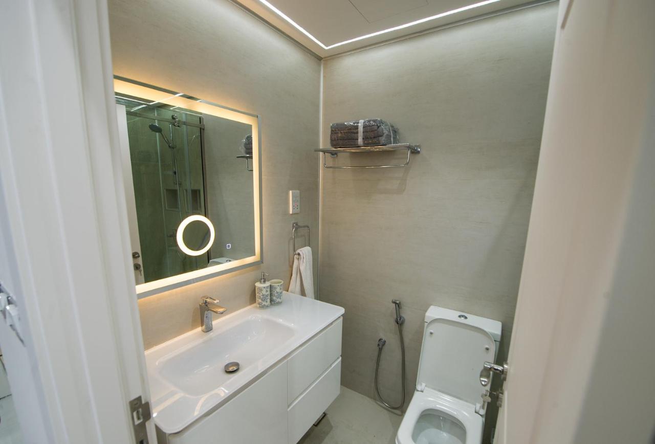 Palmbay Jbr 4 Bedroom Sea View Apartment Dubai