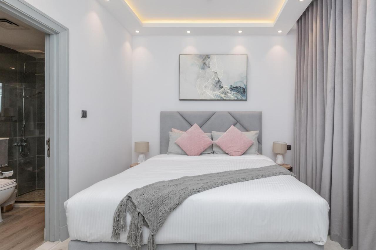 Apartment Eden's - Burj Khalifa Community *