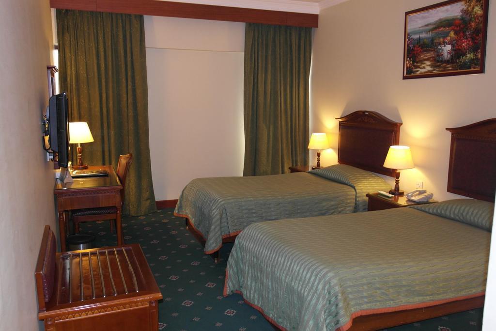 Hotel Mount Royal 2*