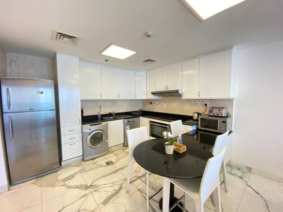 Apartment Lux Princess Tower Duplex Ocean & Palm Views *