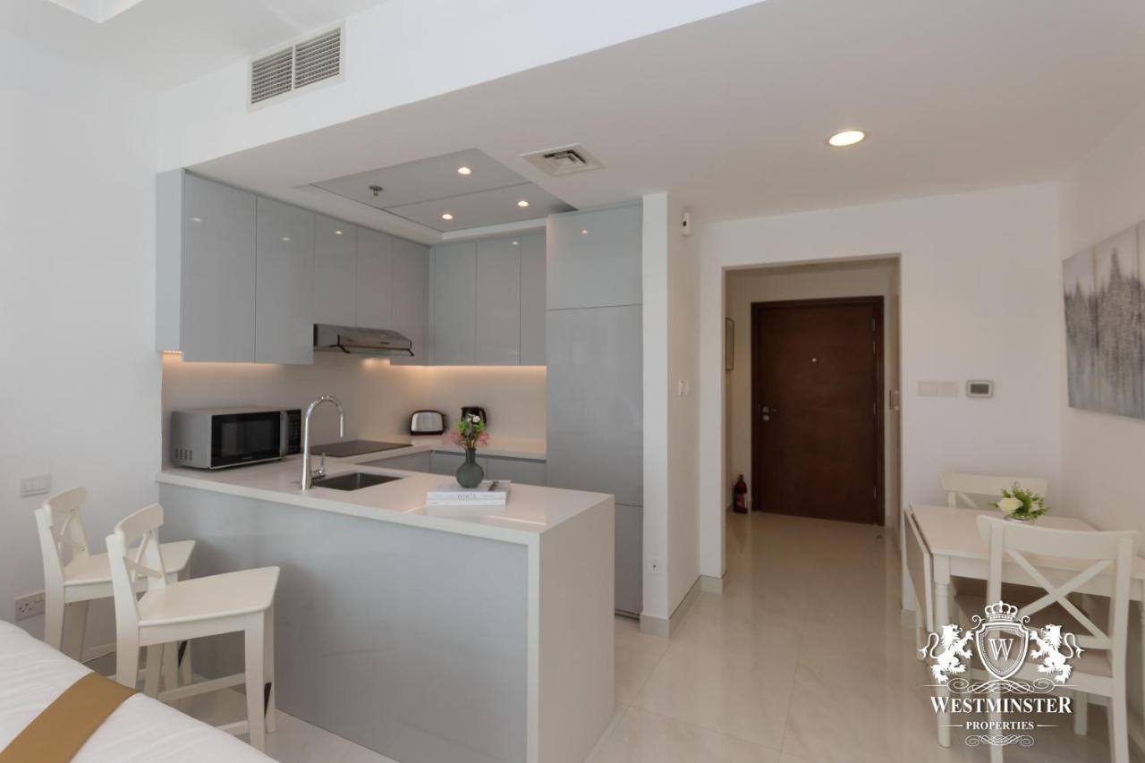 Apartment Westminster Burj Al Nujoom *