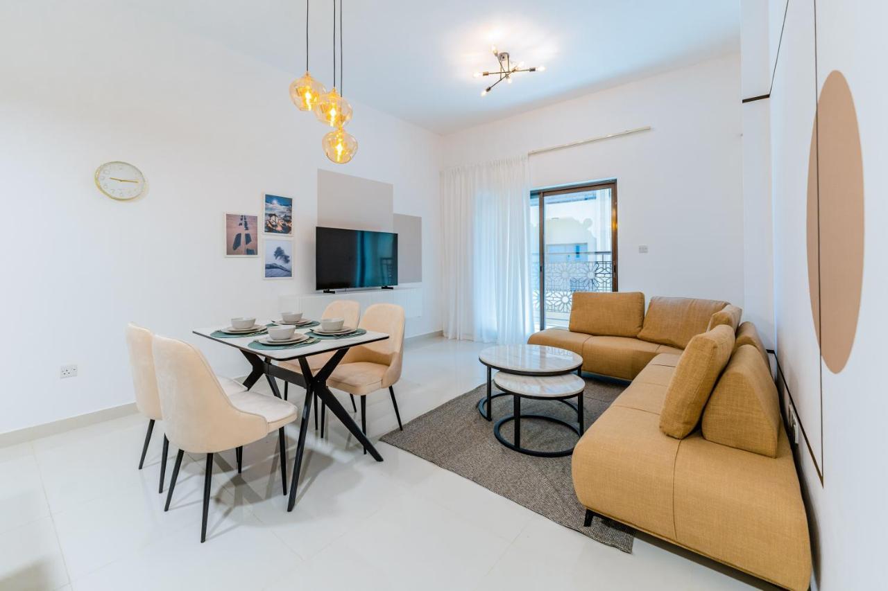 Fam Living - Al Safa Residences - Szr Apartamento *