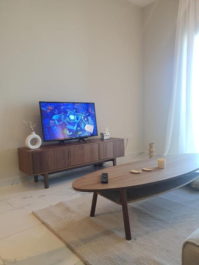Cozy 1-bedroom In South With Pool Apartment Dubai