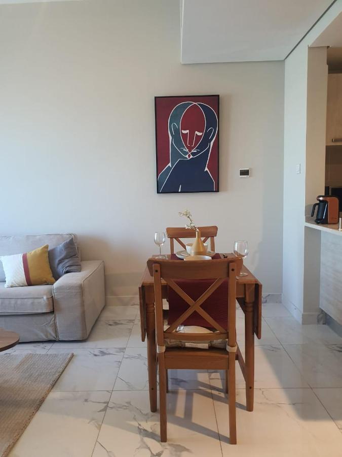 Apartment Cozy 1-bedroom In South With Pool