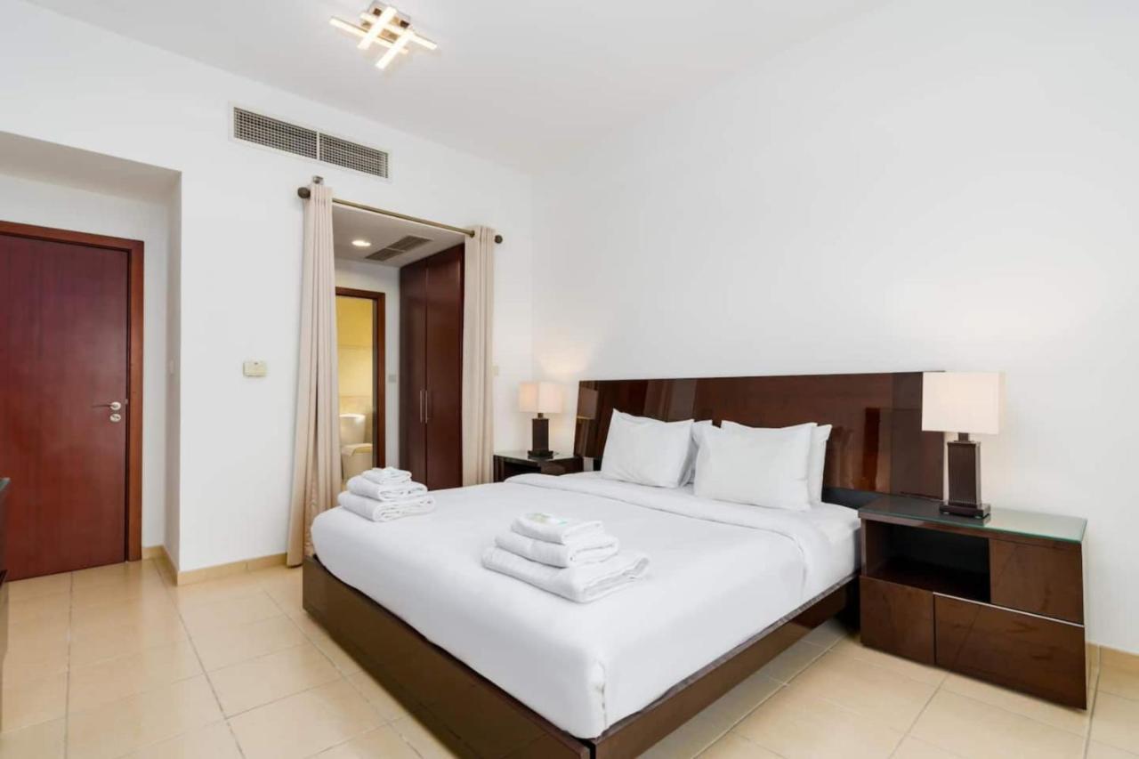 Amazing 2 Bedroom In Apartment
