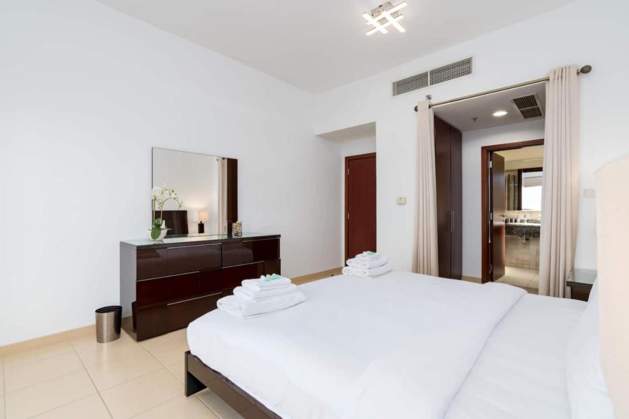 Amazing 2 Bedroom In Apartment