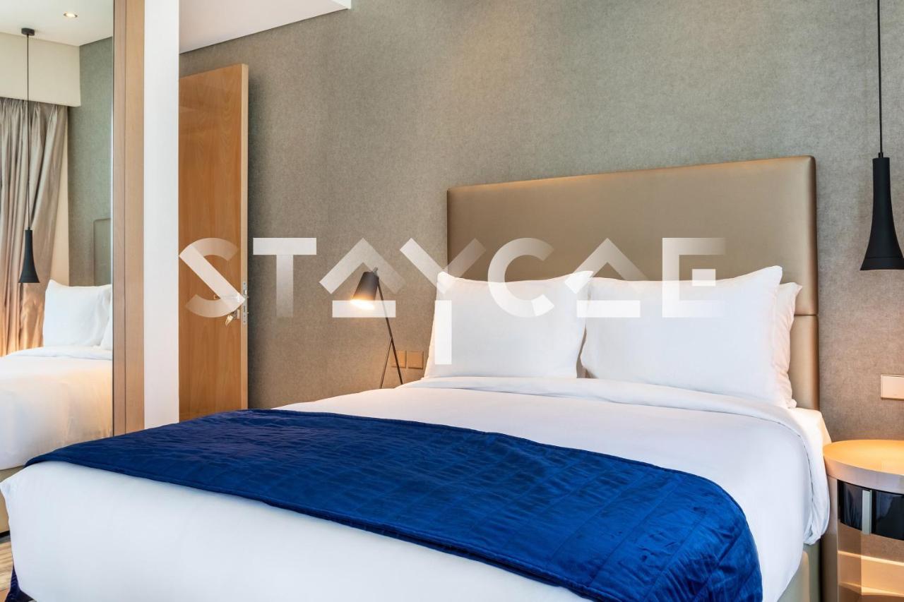 Staycae Paramount Towers * Dubai