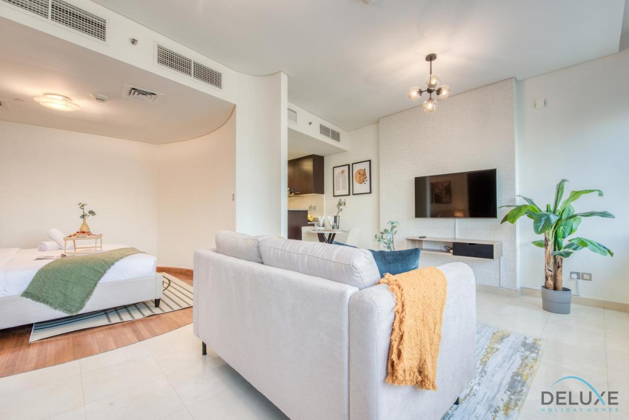 Unbeatable Rate Stylish 1br With Balcony Near Metro By Deluxe Homes Apartment