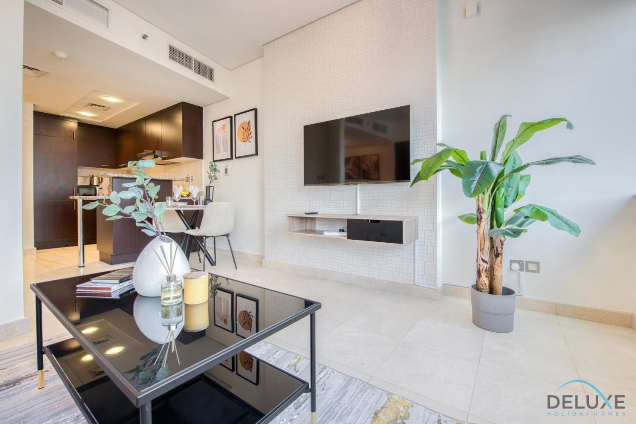 Apartment Unbeatable Rate Stylish 1br With Balcony Near Metro By Deluxe Homes