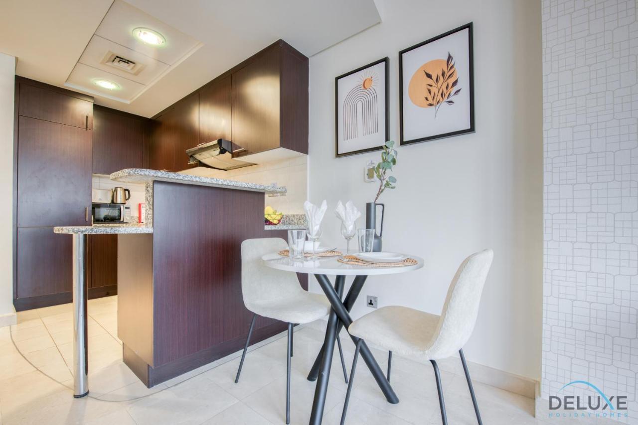 Apartment Unbeatable Rate Stylish 1br With Balcony Near Metro By Deluxe Homes *