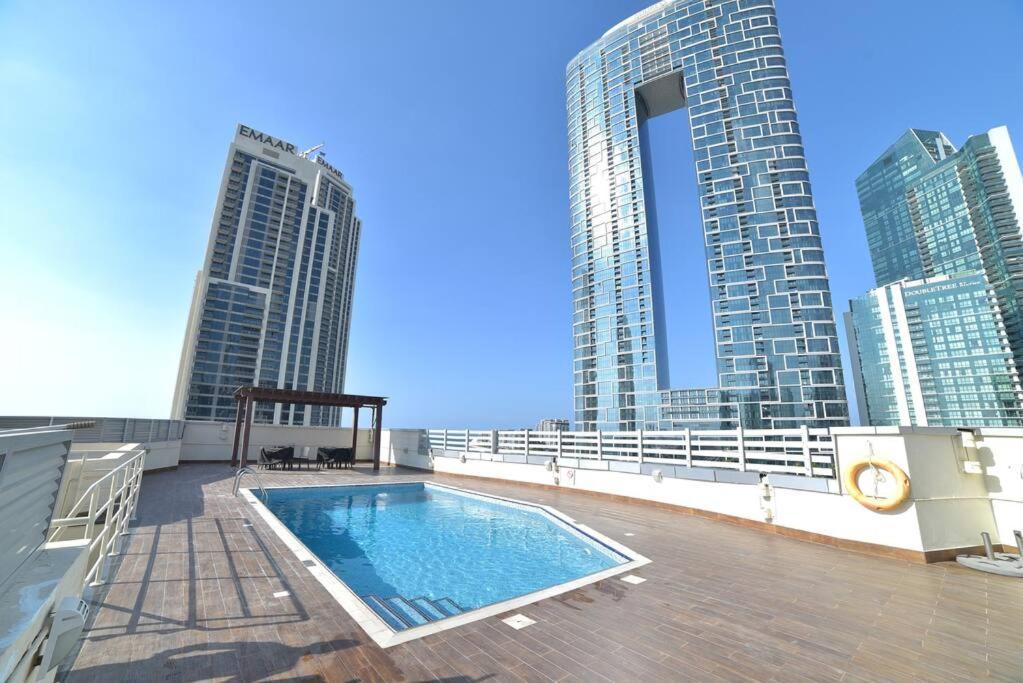 Premium Marina Two Bedroom With Sea View - Family Only Daire Dubai
