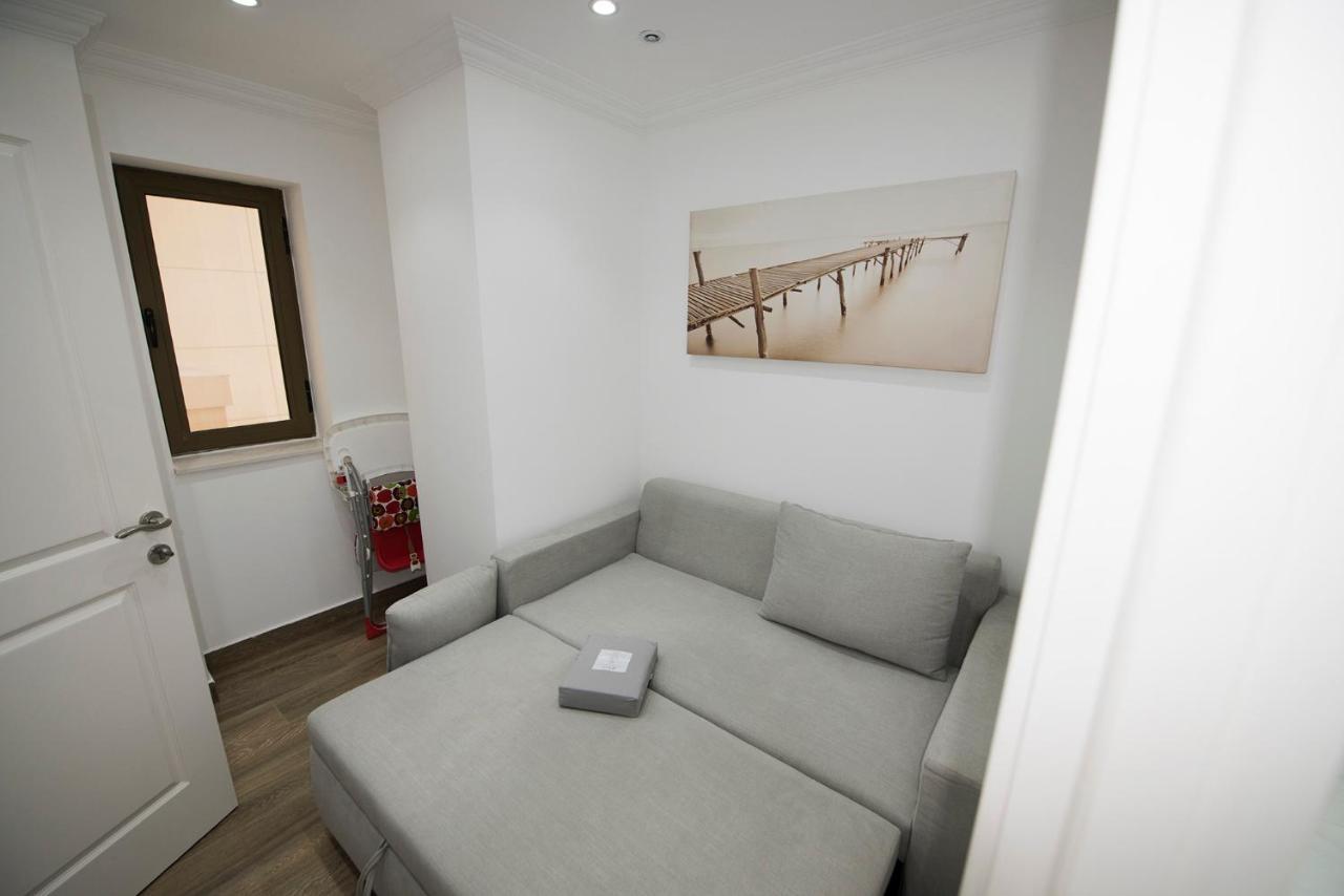Palmbay Jbr 4 Bedroom Sea View Apartment *