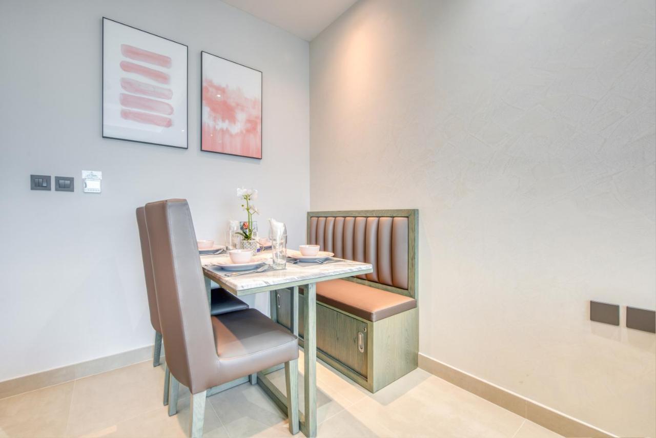 Lavish At Bayz By Danube Business Bay By Deluxe Homes Dubai