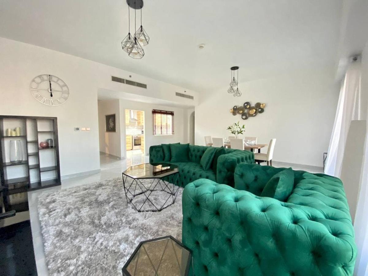 Luxury Jbr , Beach , Pool , Parking Apartment *