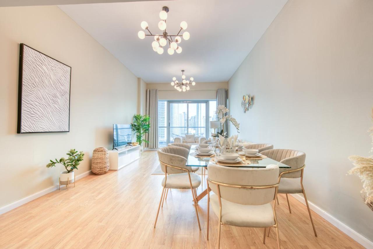 Apartment Elegant 2br At The Point Marina By Deluxe Homes